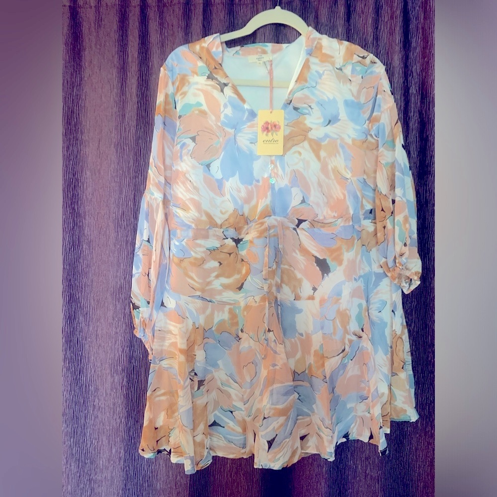 NEW dress by Entro